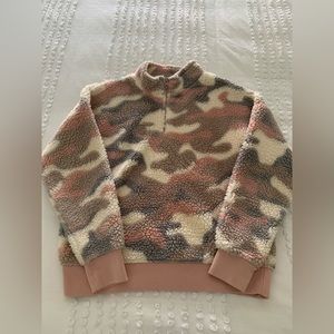 Soft Quarter Zip Fleece Top Size Small Just Like New